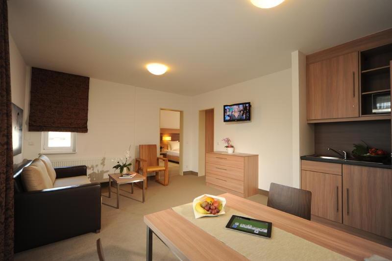 Aparthotel Sleep In - Bielefeld Boardinghouse Exterior foto